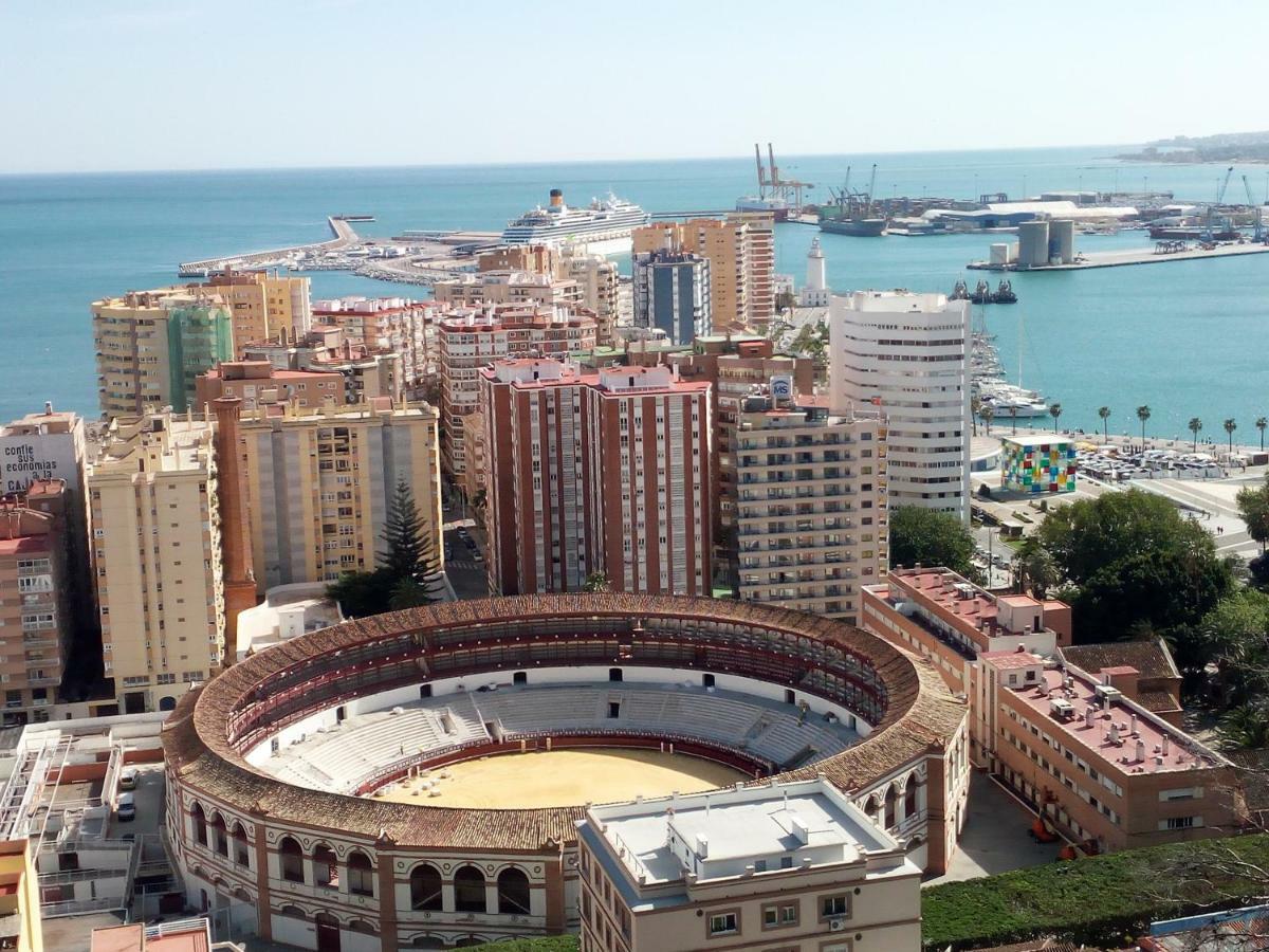 Malagueta Playa Azul Mediterraneo Málaga Esterno foto